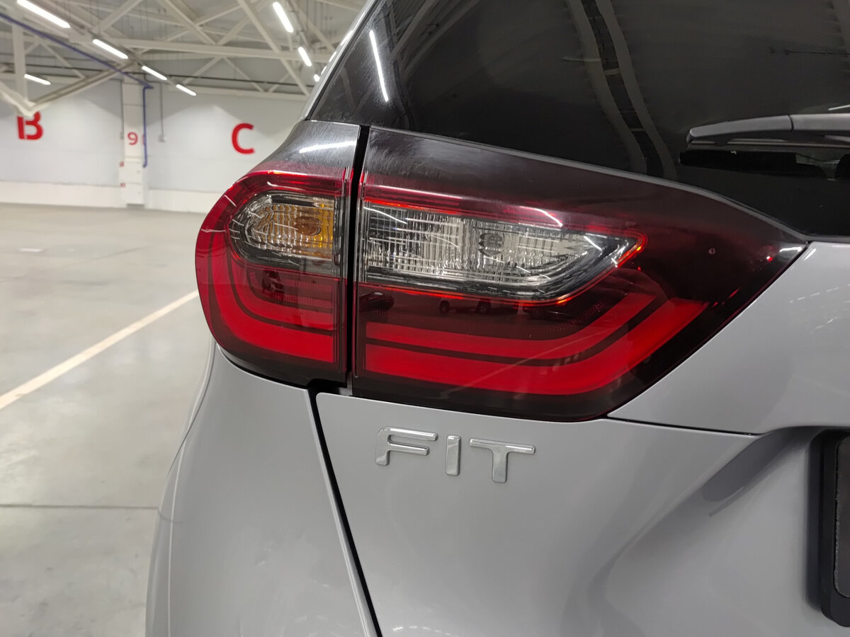 Honda Fit 2020 года с пробегом. Фото: #8