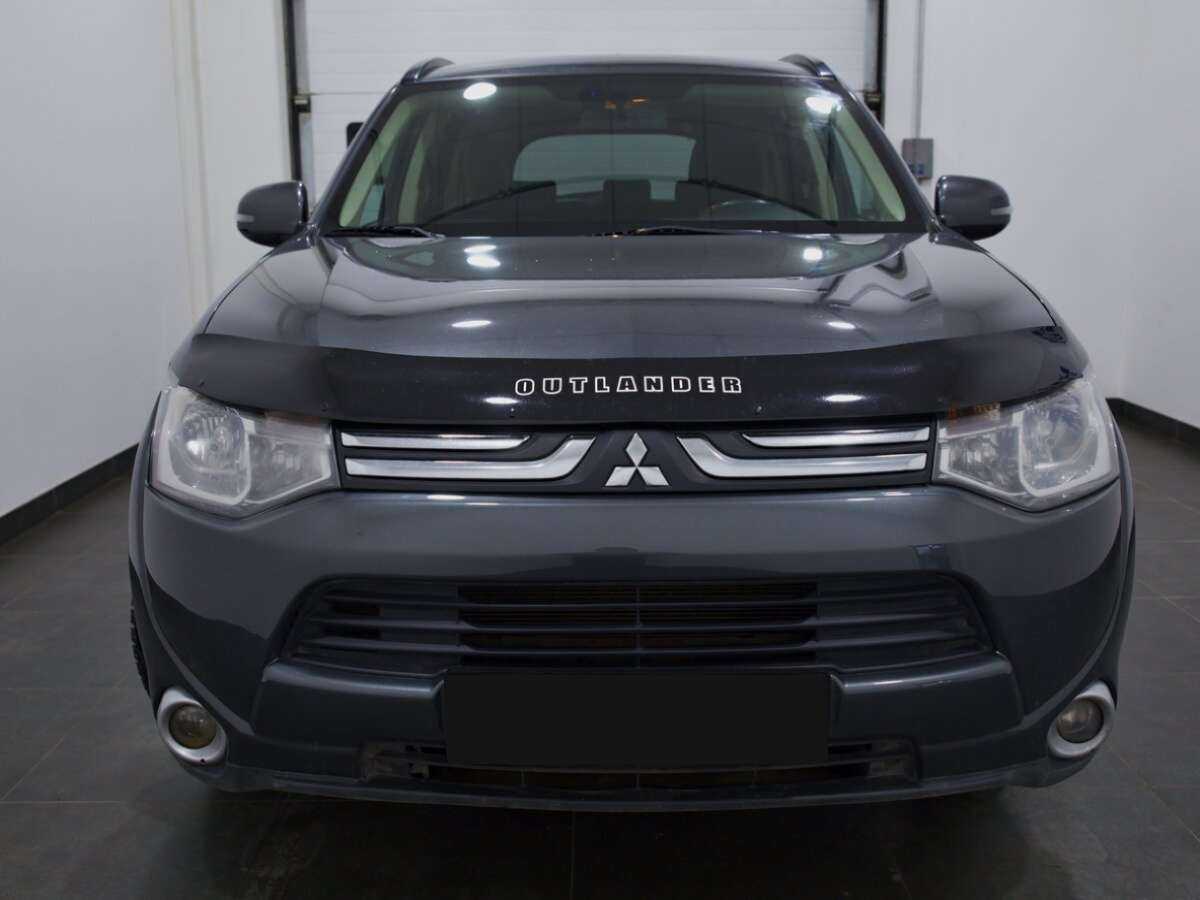 Mitsubishi Outlander 2013 года с пробегом. Фото: #1