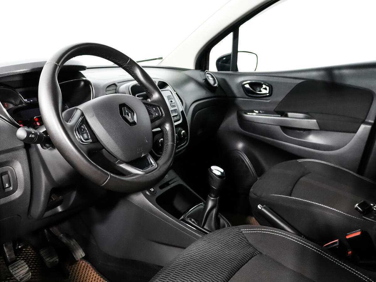 Renault Kaptur 2018 года с пробегом. Фото: #8