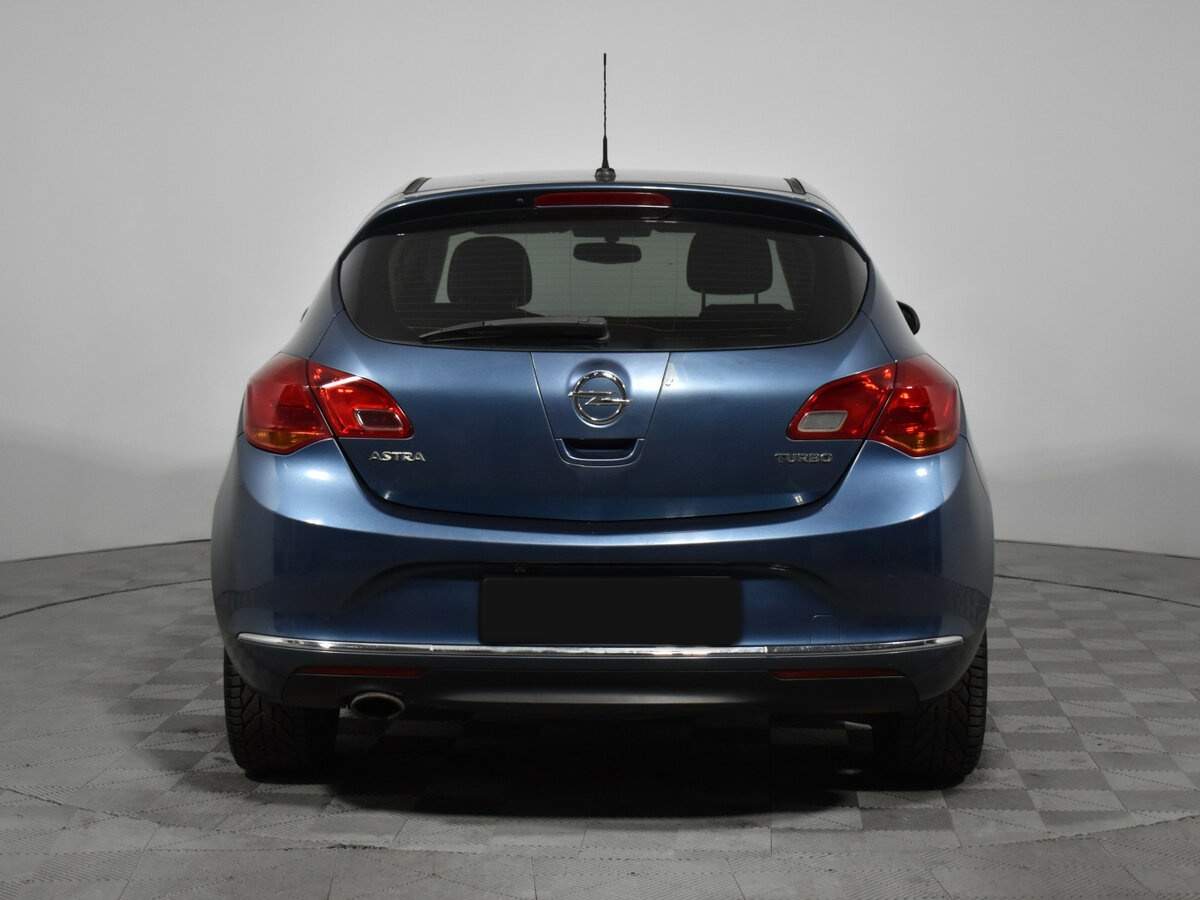 Opel Astra 2012 года с пробегом. Фото: #5