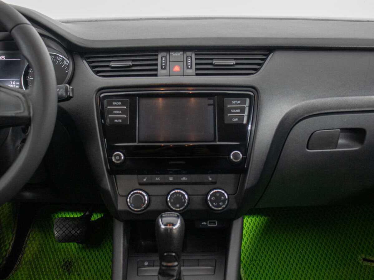 Skoda Octavia 2018 года с пробегом. Фото: #13