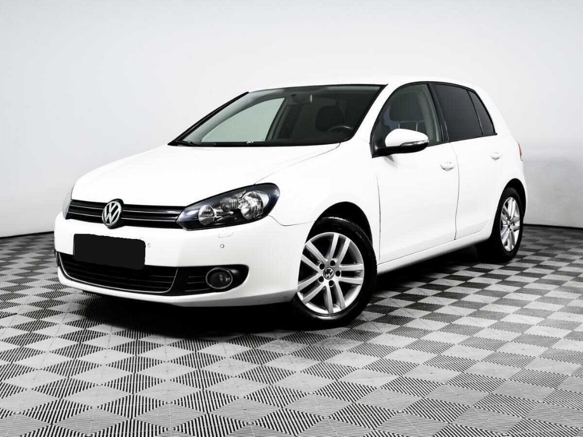 Volkswagen Golf 2012 года с пробегом. Посмотреть фото