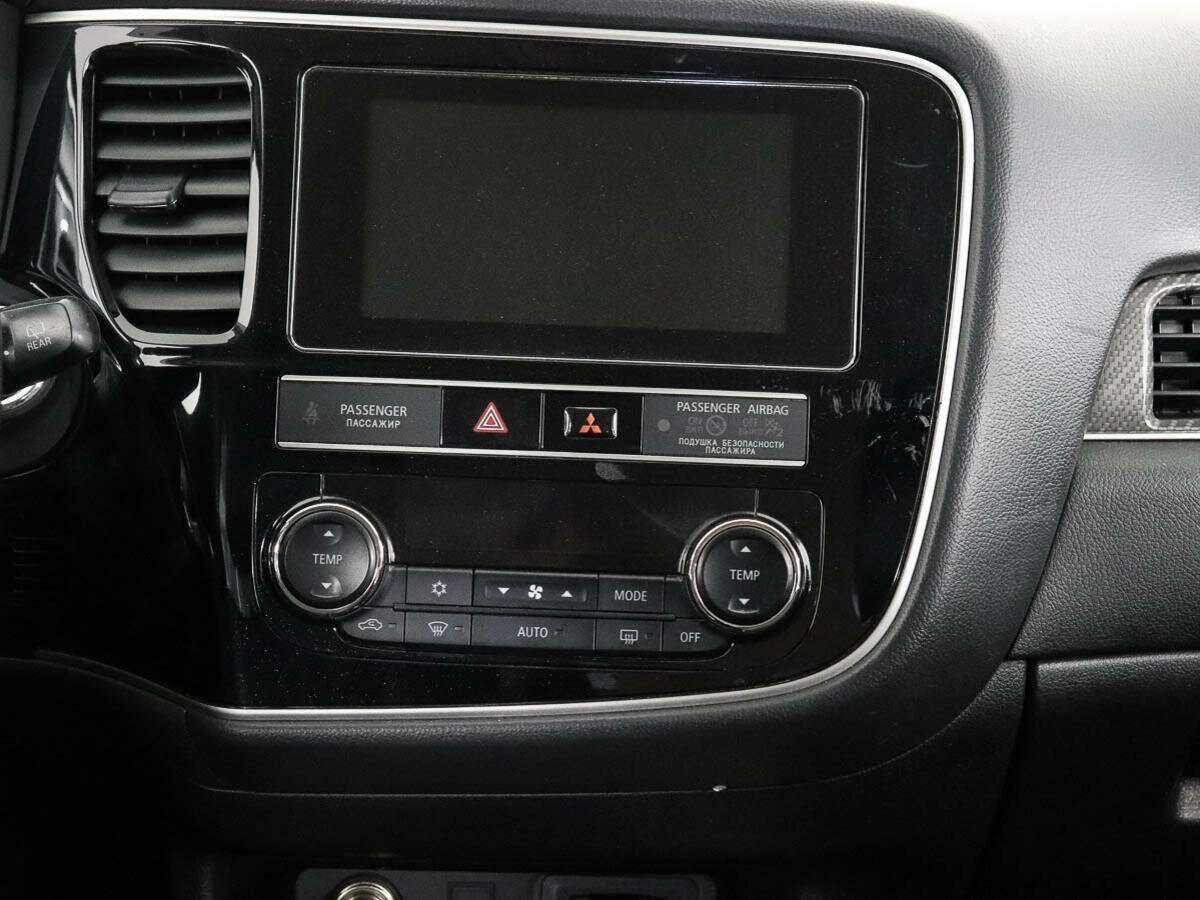 Mitsubishi Outlander 2019 года с пробегом. Фото: #11