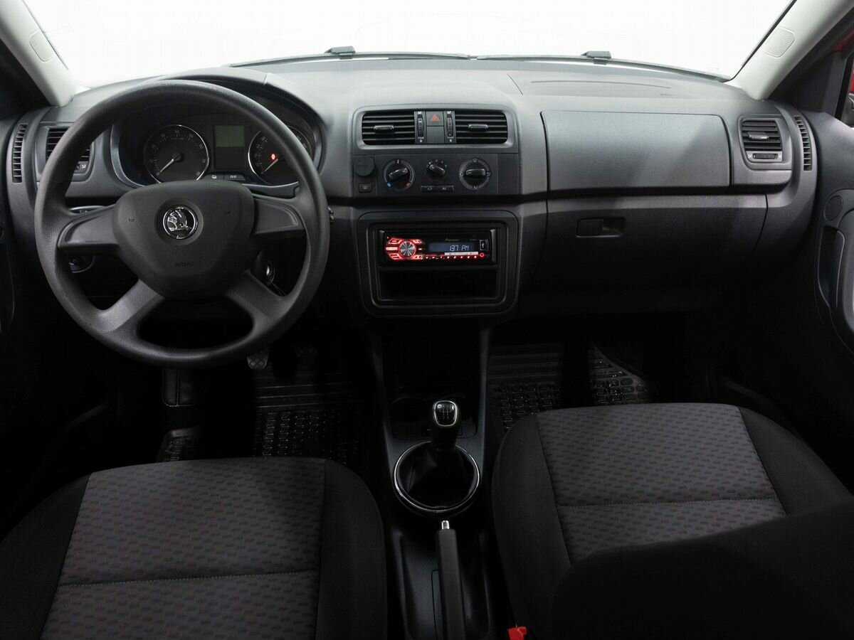 Skoda Fabia 2013 года с пробегом. Фото: #13