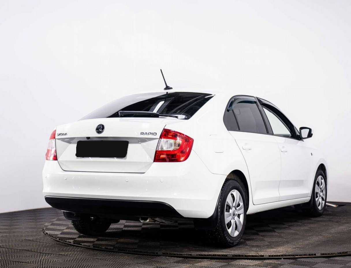 Skoda Rapid 2017 года с пробегом. Фото: #5