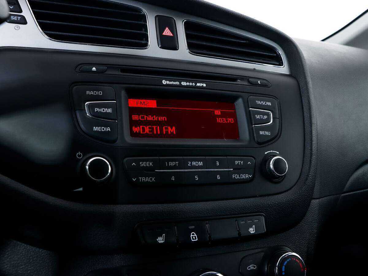 Kia Ceed 2015 года с пробегом. Фото: #12