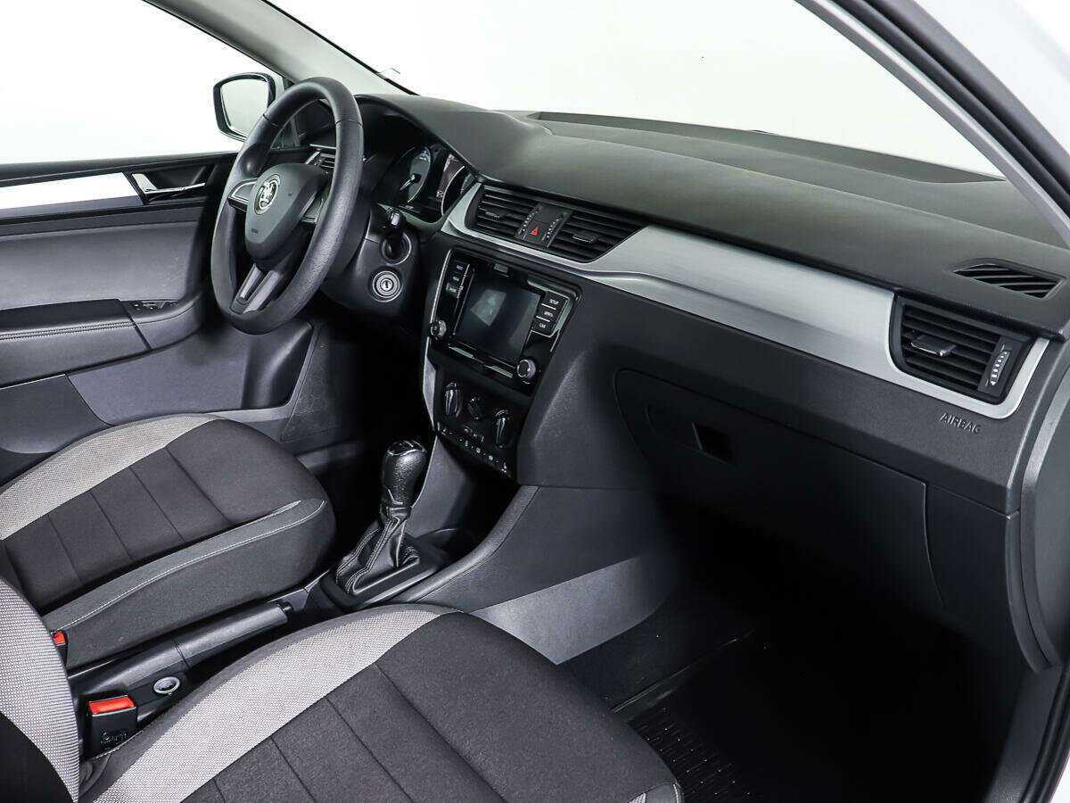 Skoda Rapid 2019 года с пробегом. Фото: #8