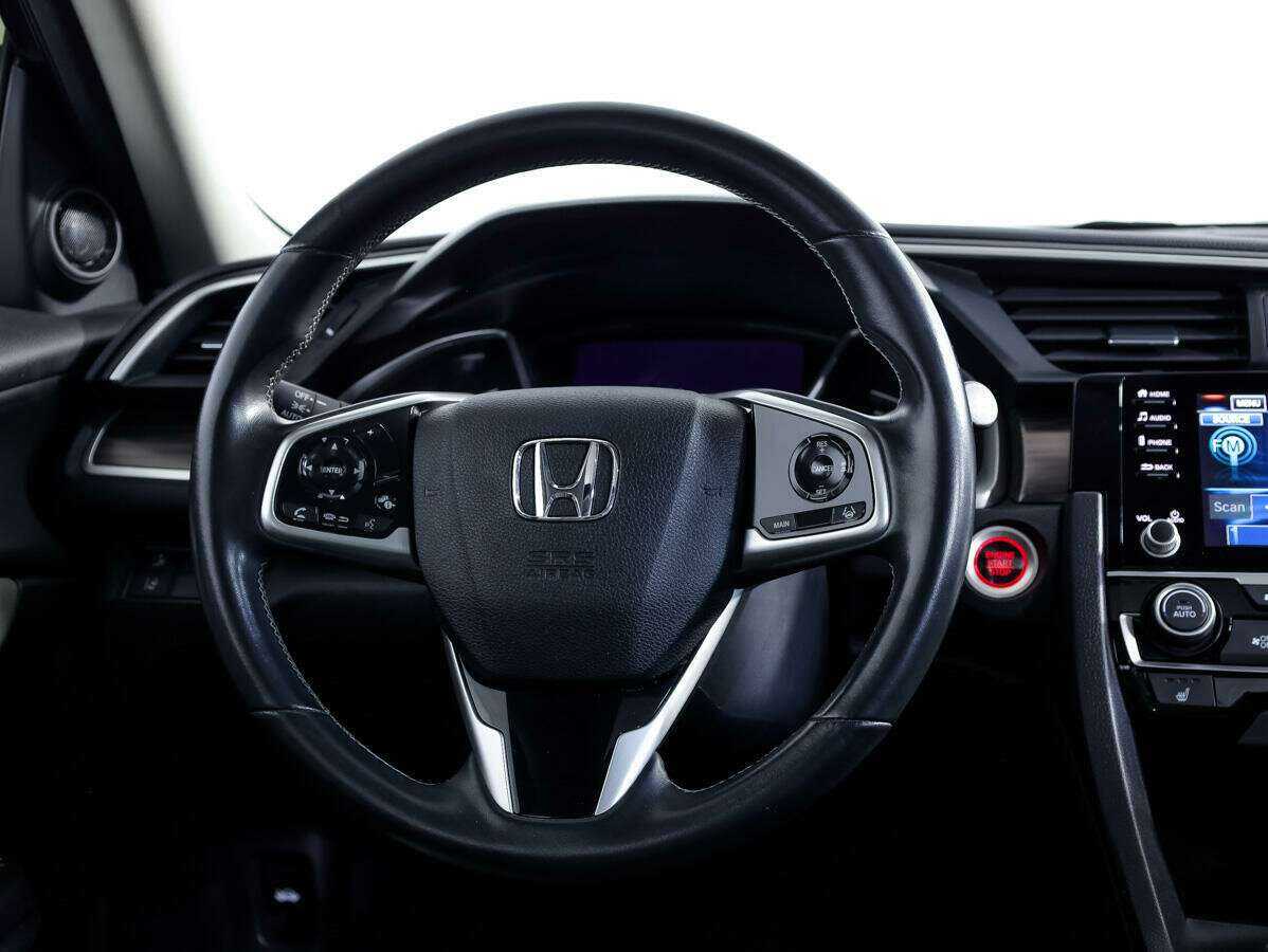 Honda Civic 2019 года с пробегом. Фото: #20