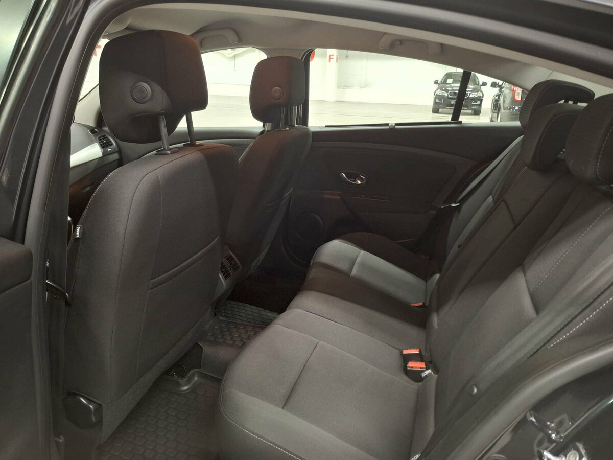 Renault Fluence 2012 года с пробегом. Фото: #11