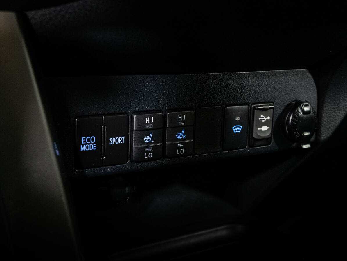 Toyota RAV4 2016 года с пробегом. Фото: #19