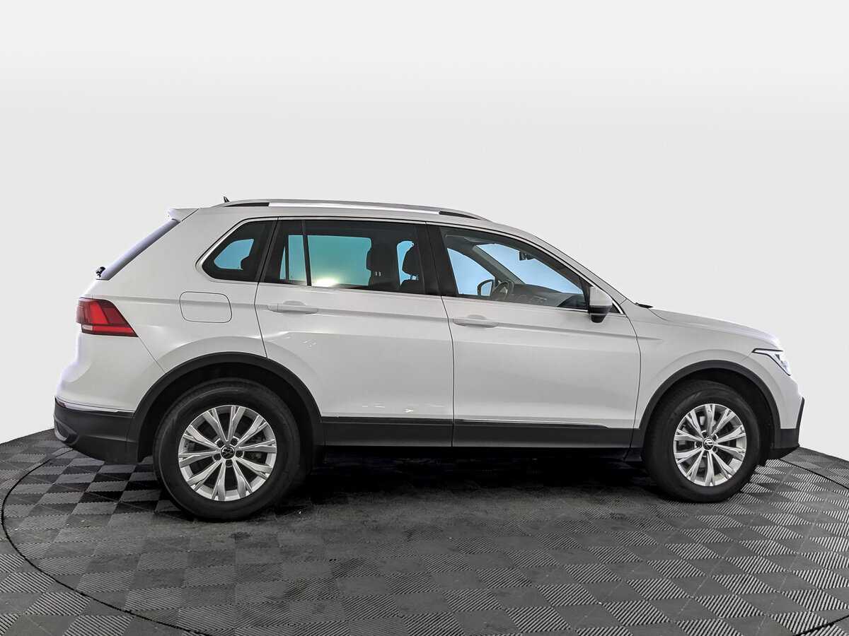 Volkswagen Tiguan 2021 года с пробегом. Фото: #3