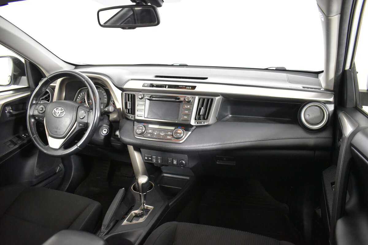 Toyota RAV4 2013 года с пробегом. Фото: #8