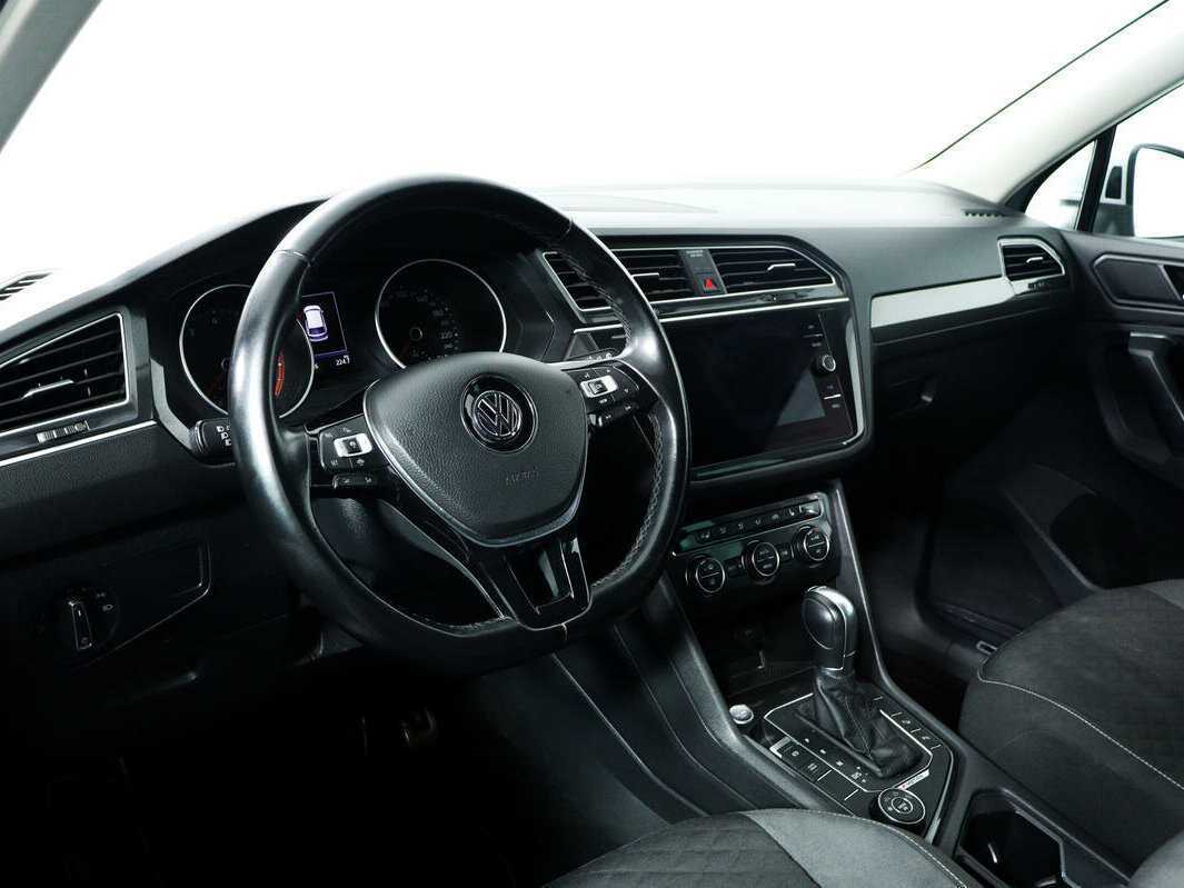 Volkswagen Tiguan 2018 года с пробегом. Фото: #12