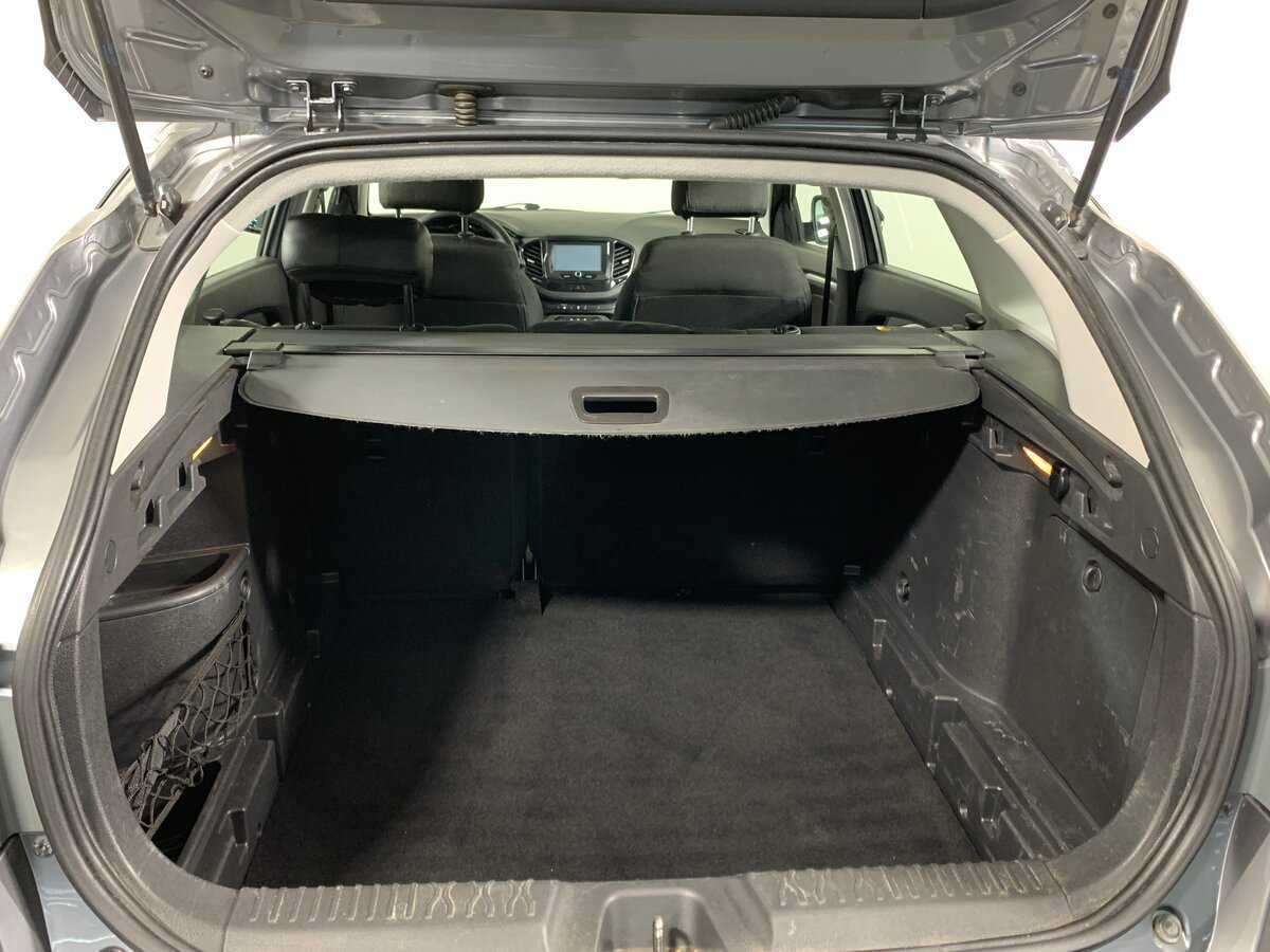 Lada (ВАЗ) Vesta 2019 года с пробегом. Фото: #19