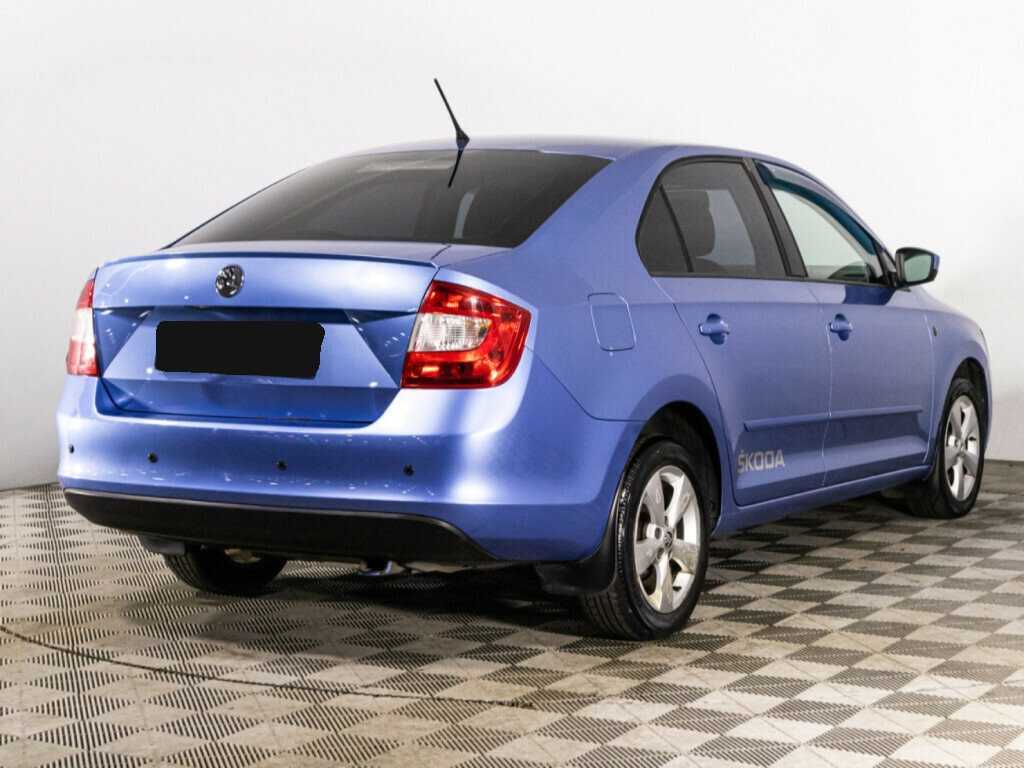 Skoda Rapid 2014 года с пробегом. Фото: #4