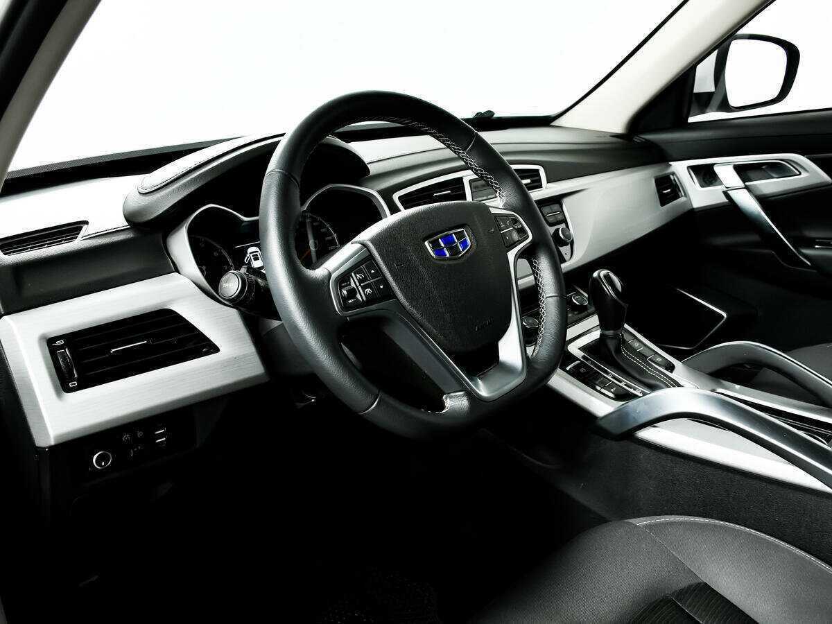 Geely Atlas 2018 года с пробегом. Фото: #12