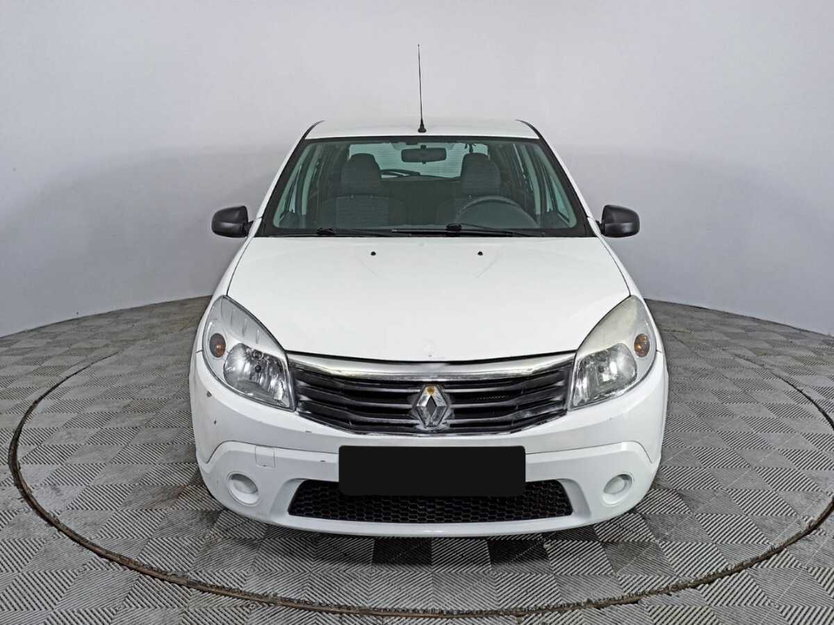 Renault Sandero 2014 года с пробегом. Фото: #1