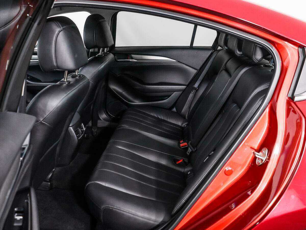 Mazda 6 2018 года с пробегом. Фото: #11