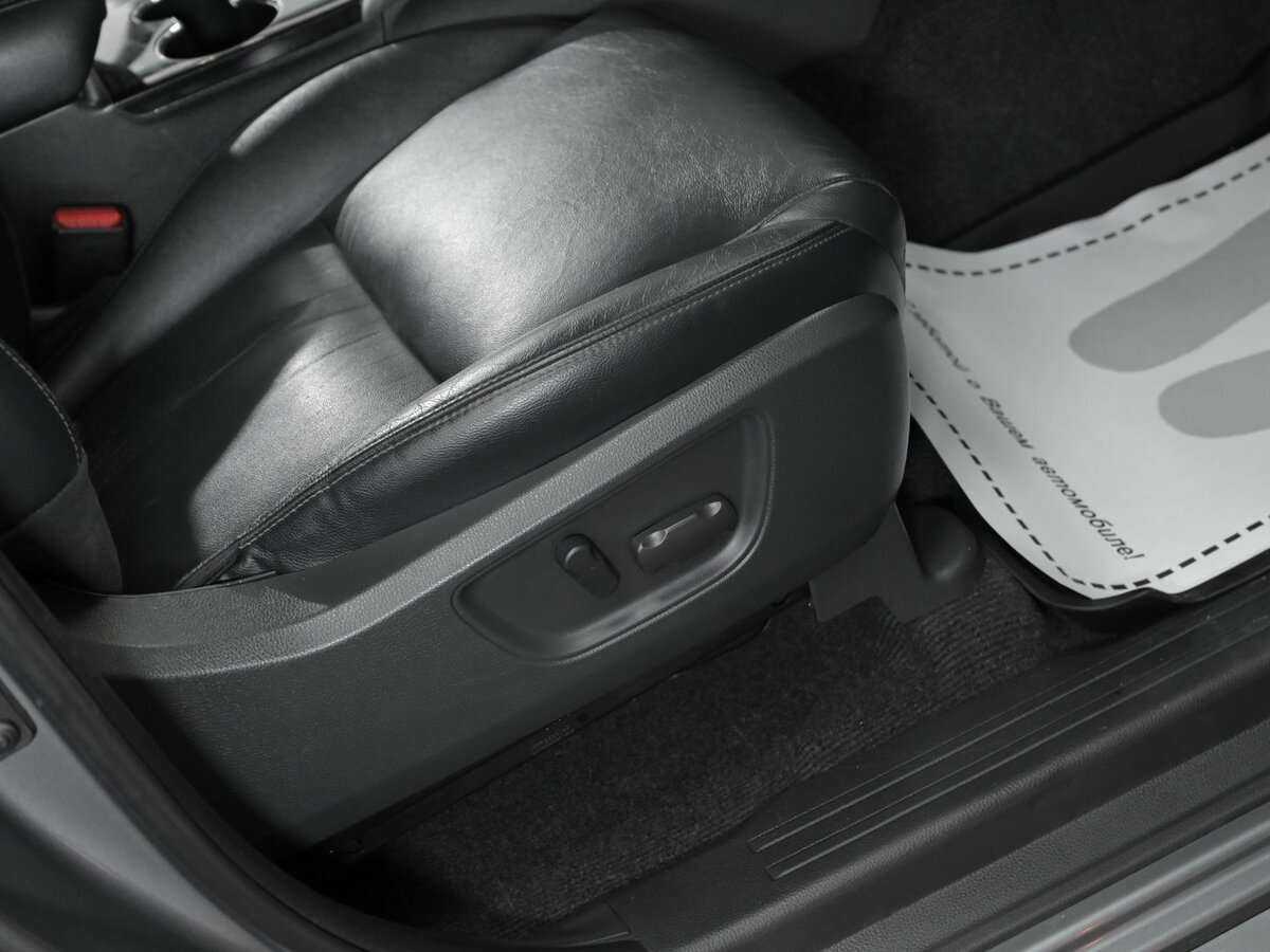 Mitsubishi Pajero Sport 2017 года с пробегом. Фото: #14