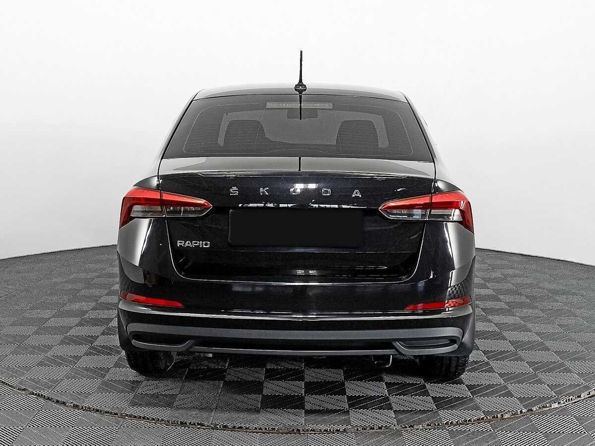 Skoda Rapid 2021 года с пробегом. Фото: #4