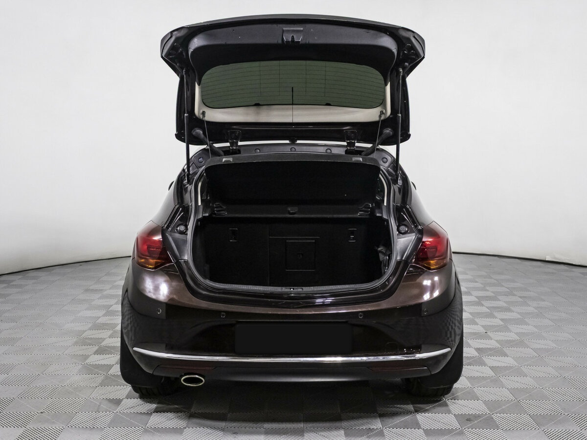 Opel Astra 2013 года с пробегом. Фото: #15