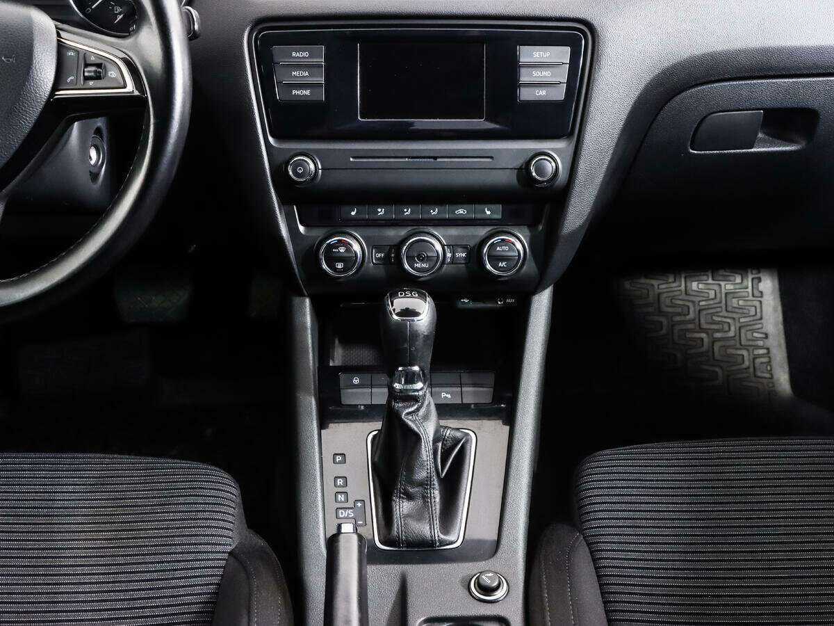 Skoda Octavia 2015 года с пробегом. Фото: #9