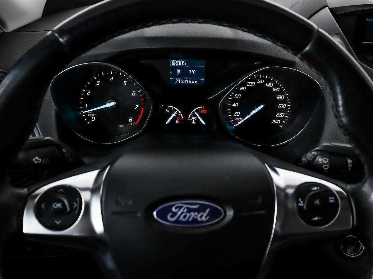 Ford Kuga 2014 года с пробегом. Фото: #17