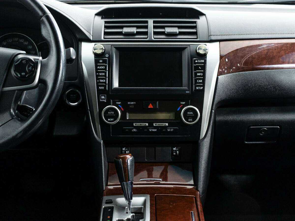 Toyota Camry 2012 года с пробегом. Фото: #13