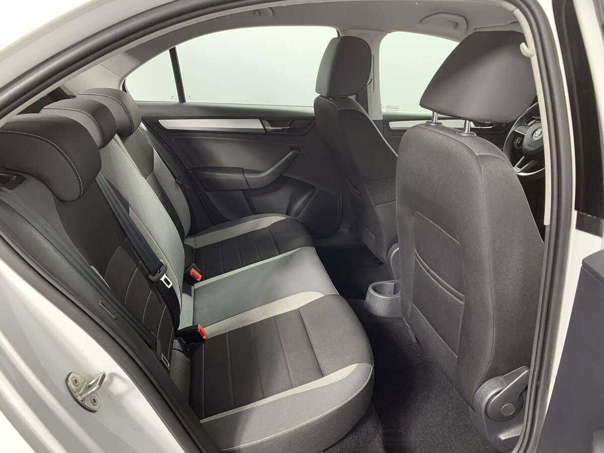 Skoda Rapid 2019 года с пробегом. Фото: #15