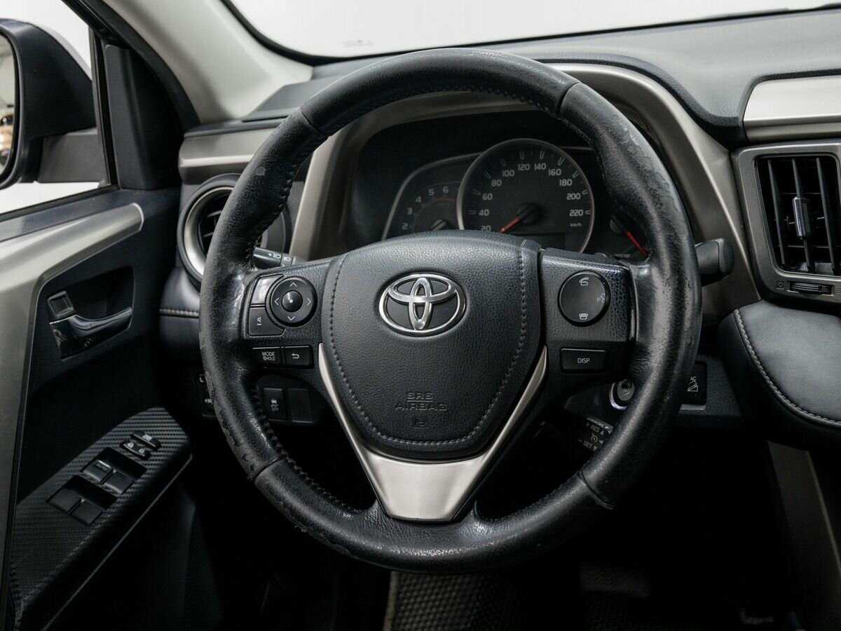 Toyota RAV4 2014 года с пробегом. Фото: #10