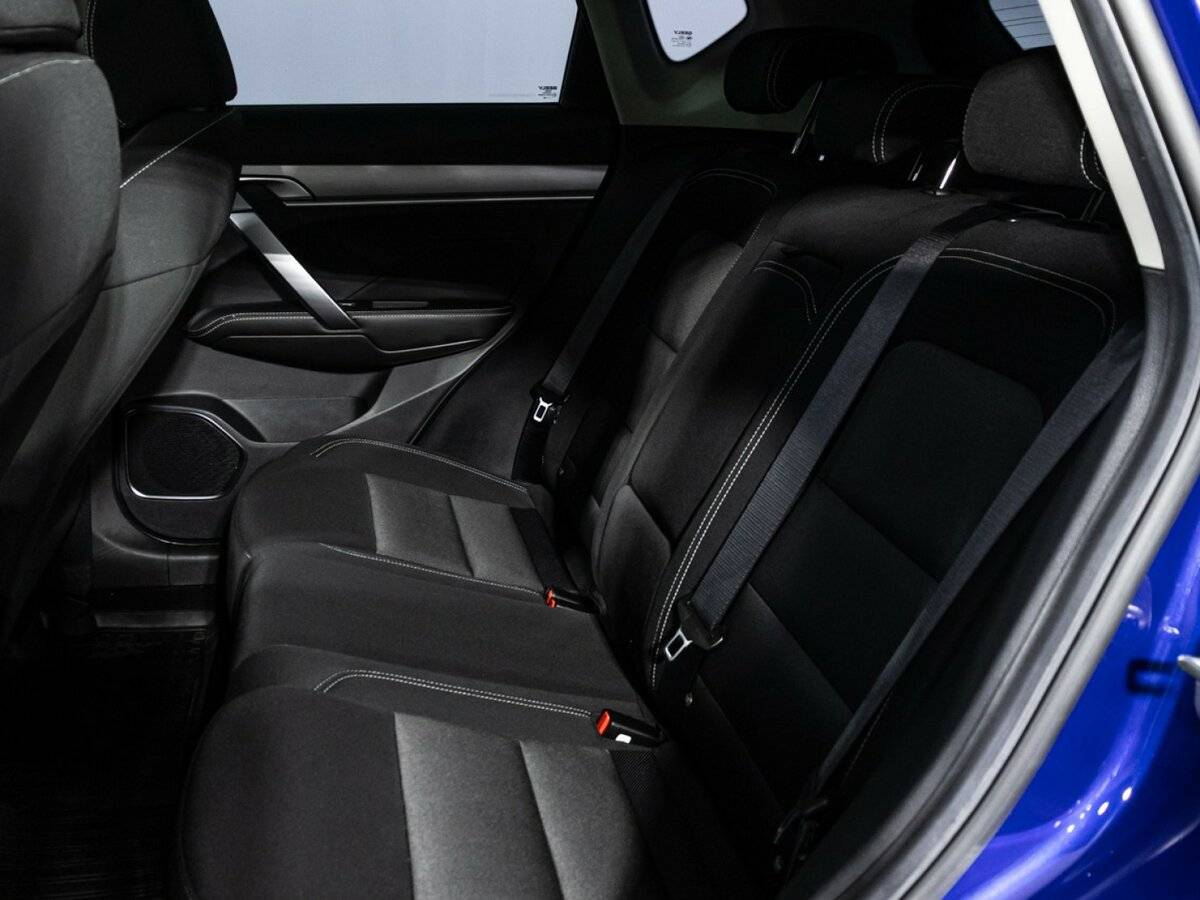 Geely Coolray 2022 года с пробегом. Фото: #9