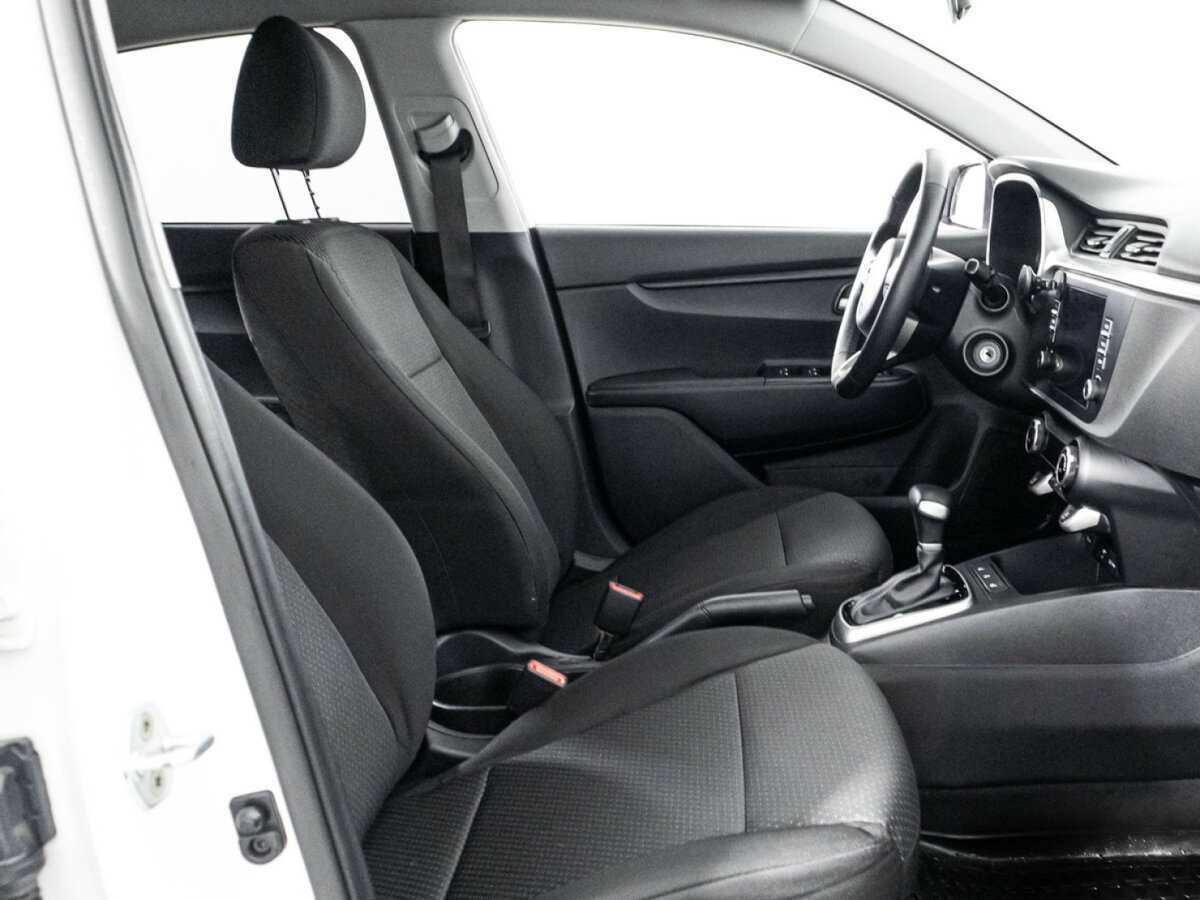 Kia Rio 2021 года с пробегом. Фото: #15