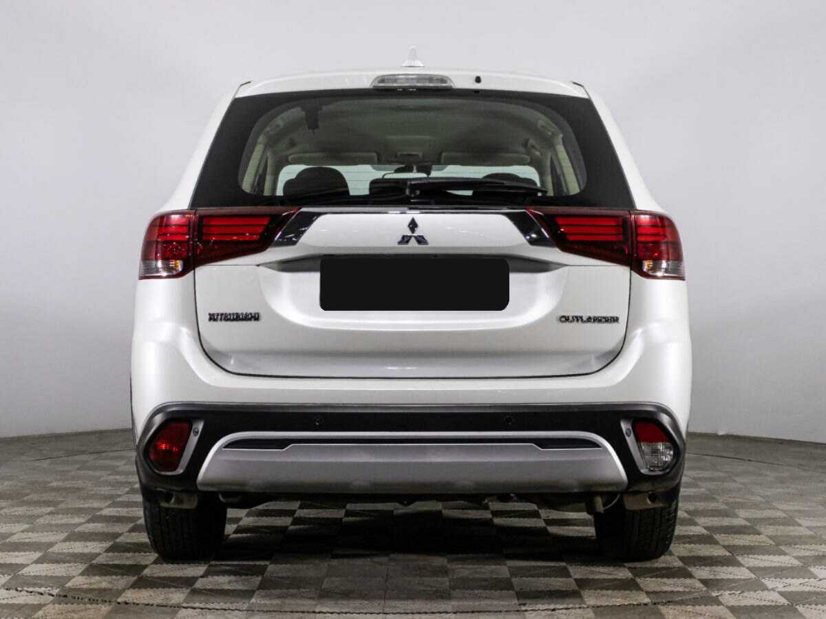 Mitsubishi Outlander 2020 года с пробегом. Фото: #5