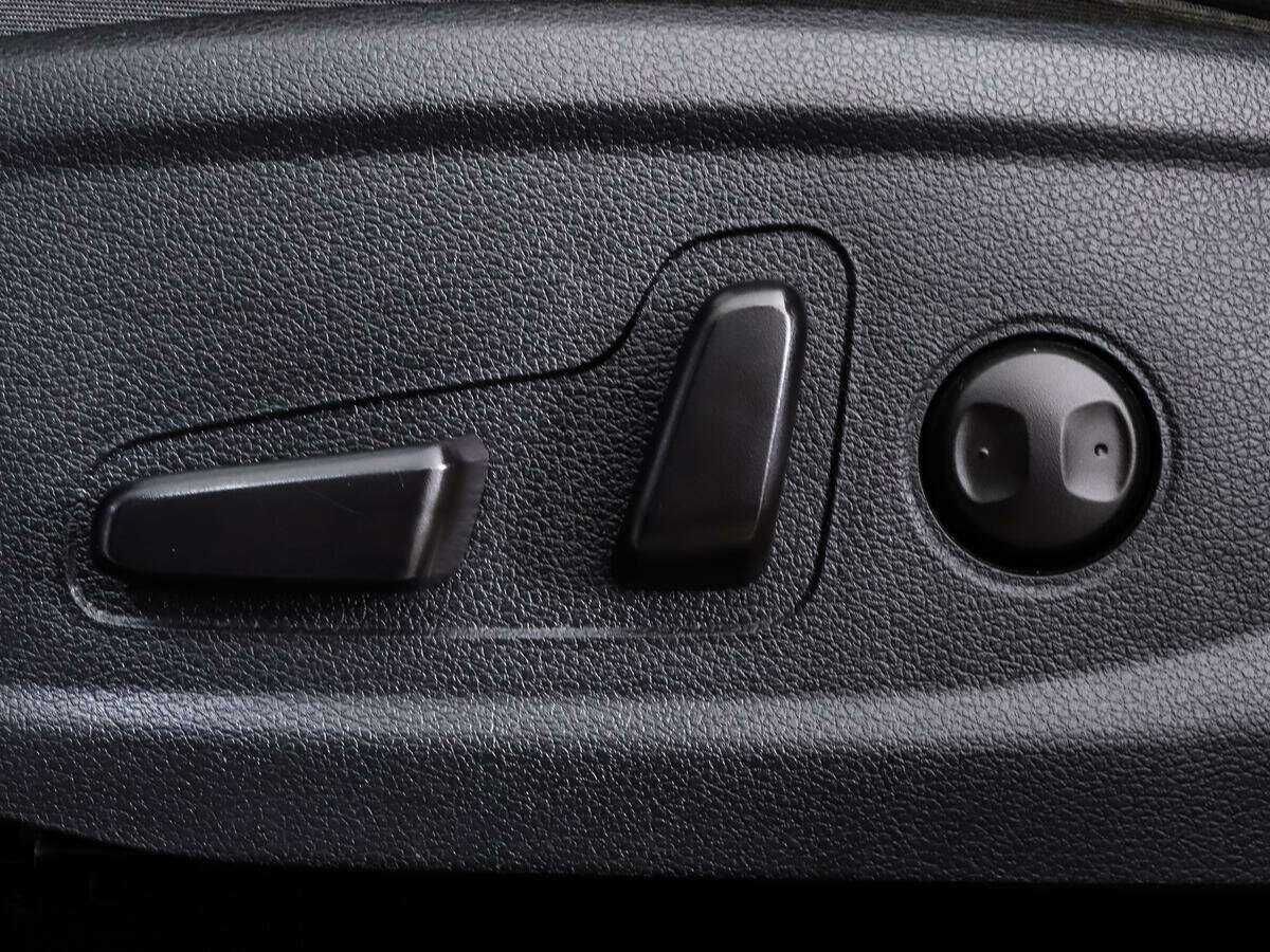 Hyundai Santa Fe 2018 года с пробегом. Фото: #15