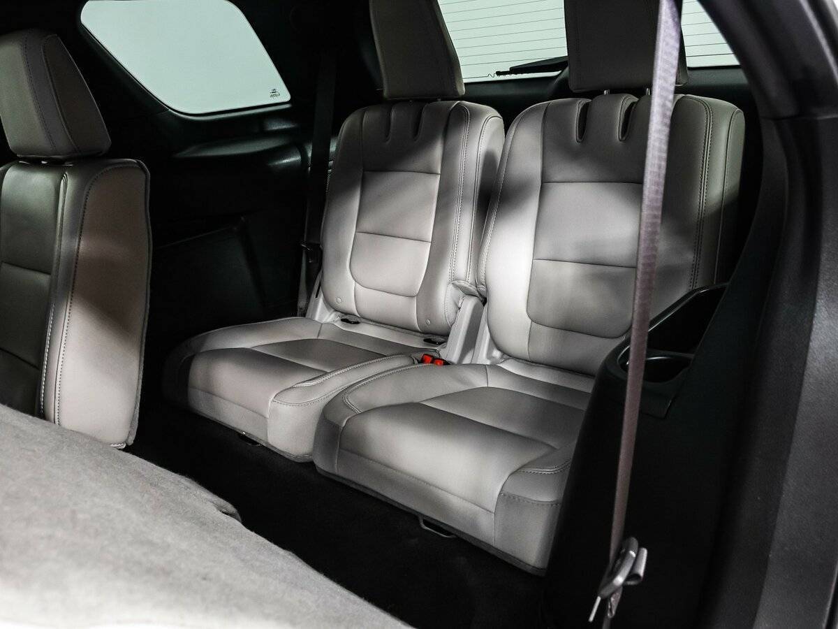 Ford Explorer 2012 года с пробегом. Фото: #13