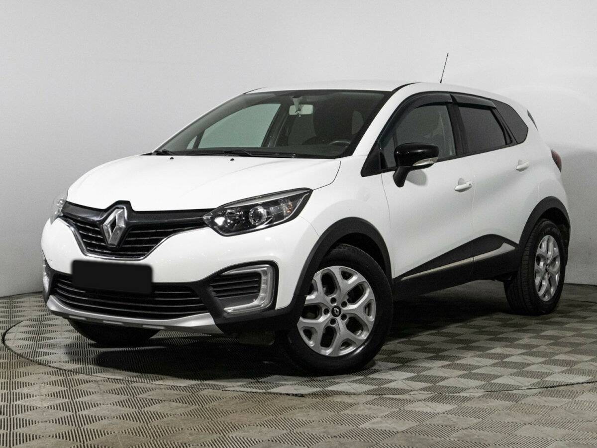 Renault Kaptur 2017 года с пробегом. Посмотреть фото