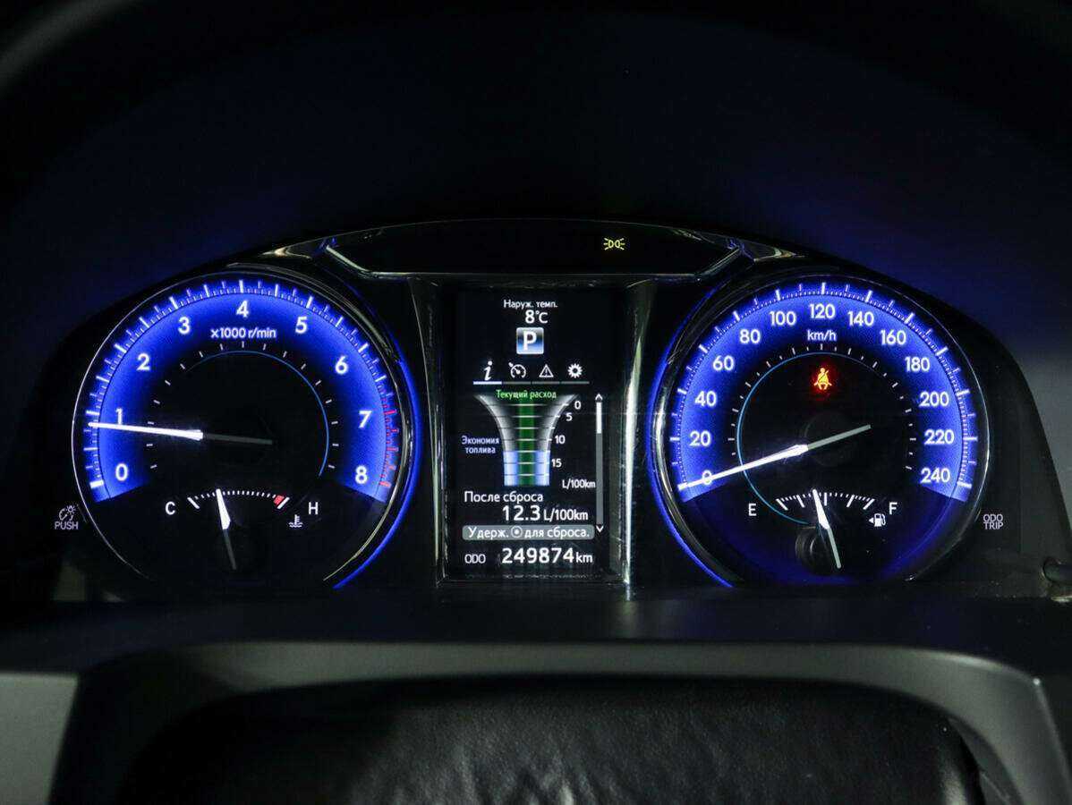 Toyota Camry 2016 года с пробегом. Фото: #7