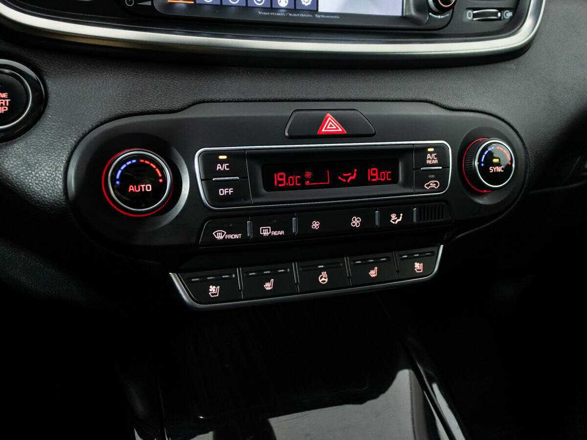 Kia Sorento 2018 года с пробегом. Фото: #17