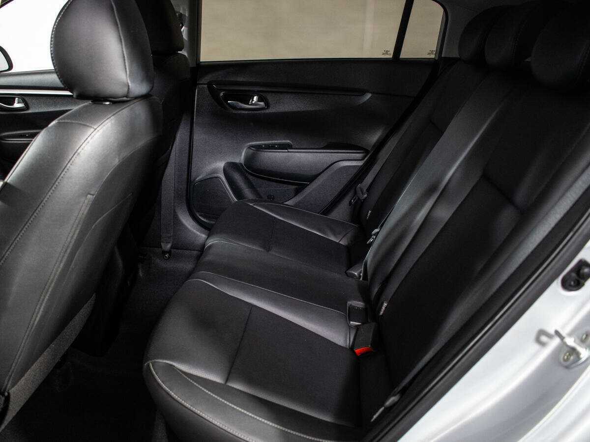 Kia Rio 2021 года с пробегом. Фото: #9