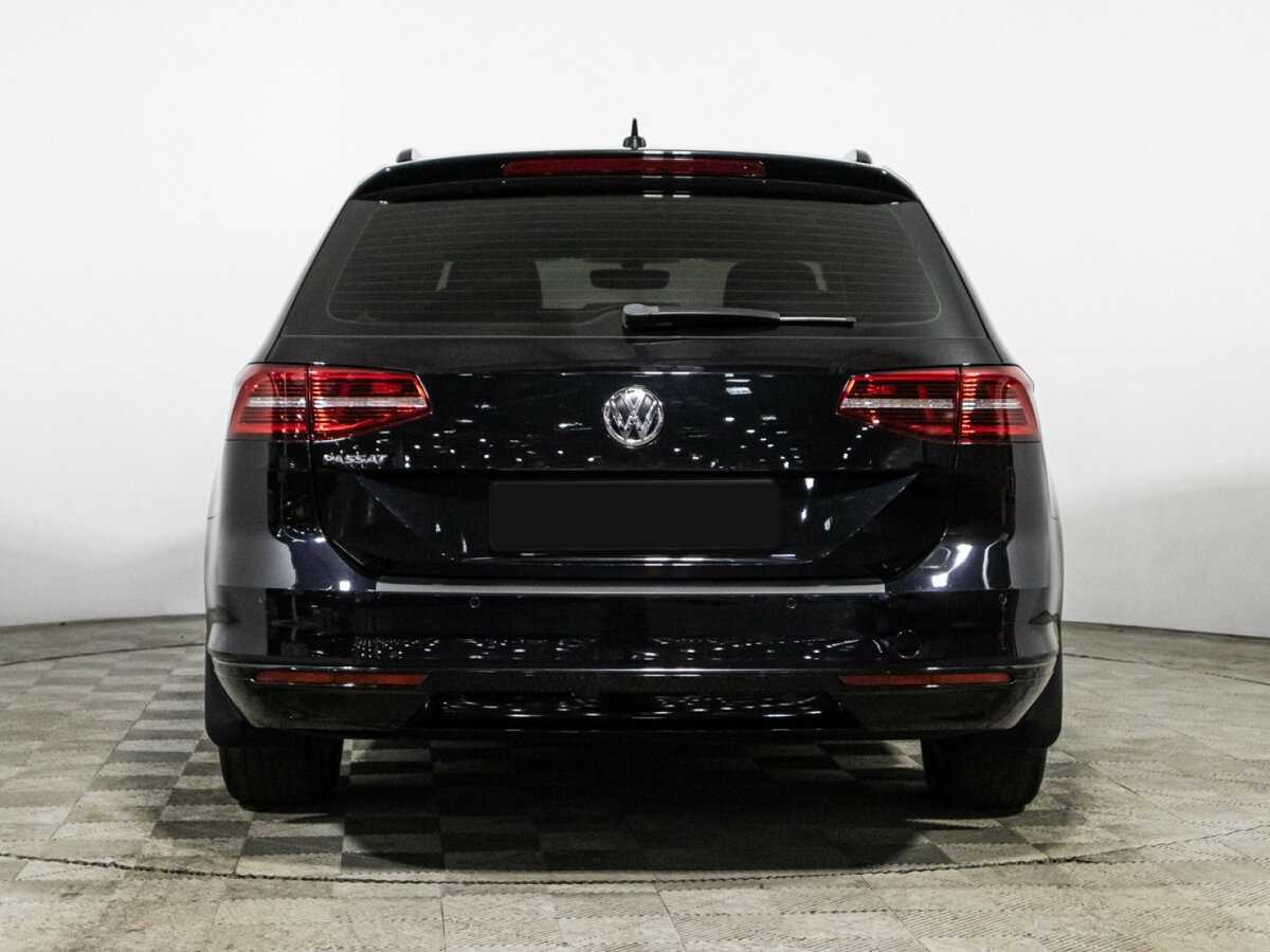 Volkswagen Passat 2018 года с пробегом. Фото: #5