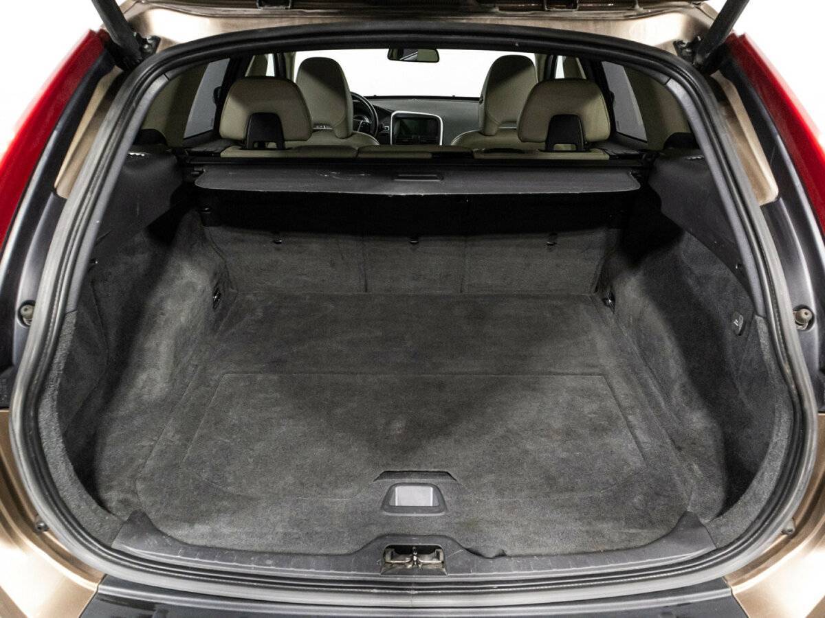 Volvo XC60 2012 года с пробегом. Фото: #14