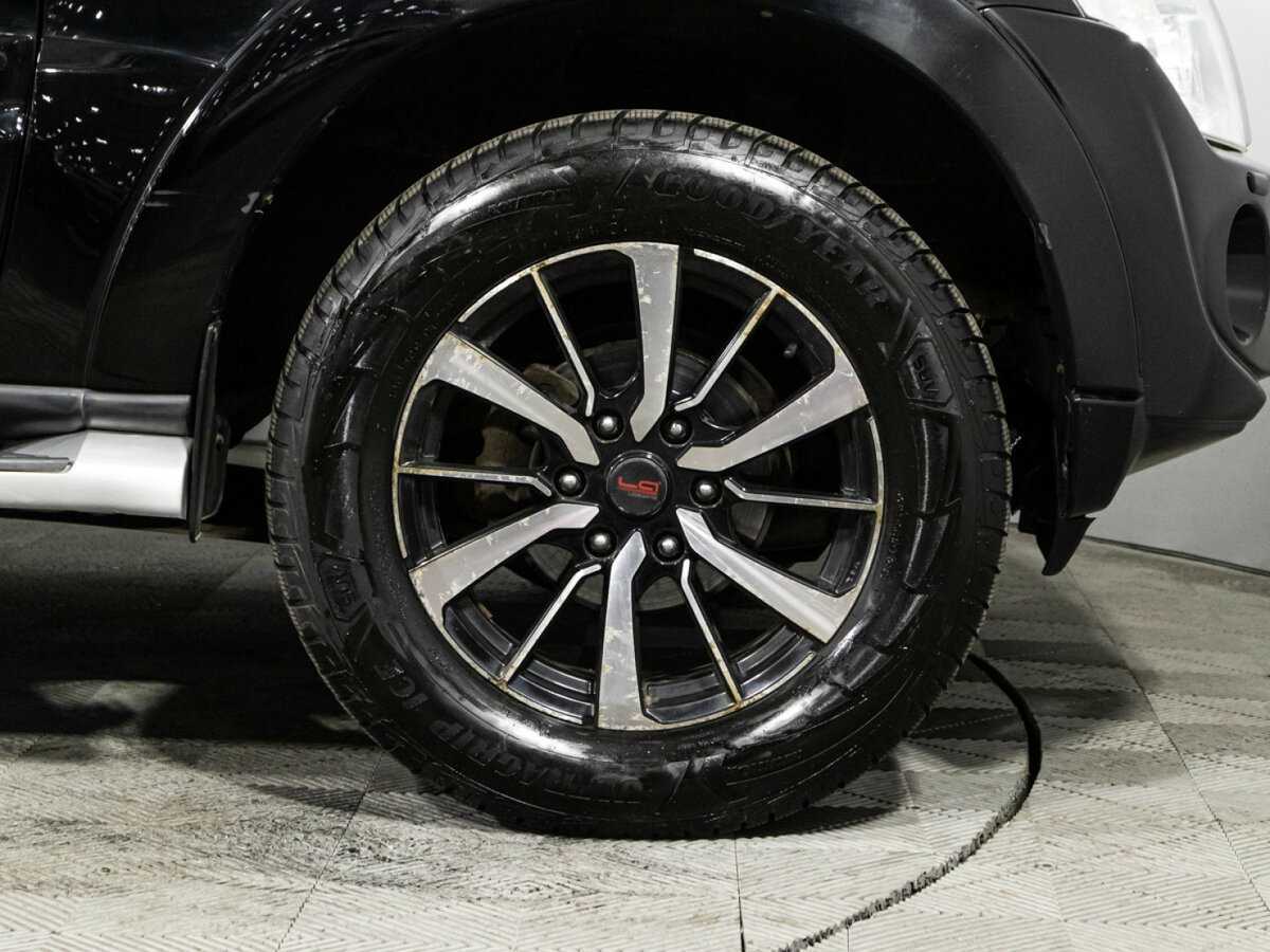 Mitsubishi Pajero 2012 года с пробегом. Фото: #18