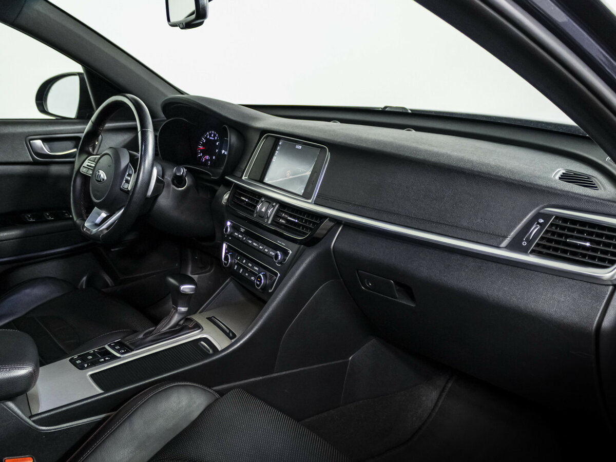 Kia Optima 2019 года с пробегом. Фото: #6