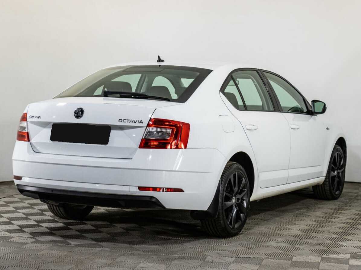 Skoda Octavia 2019 года с пробегом. Фото: #3