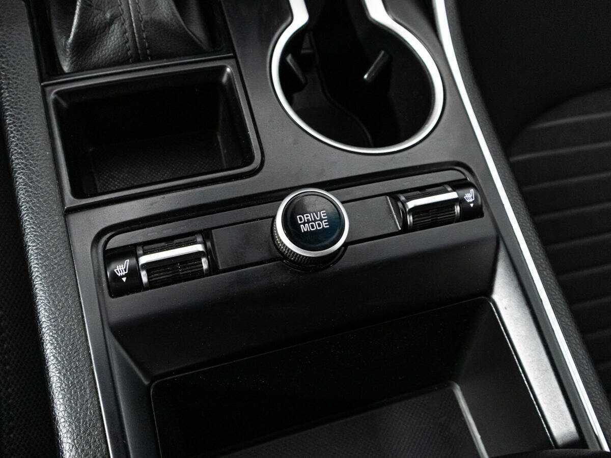 Kia K5 2020 года с пробегом. Фото: #17