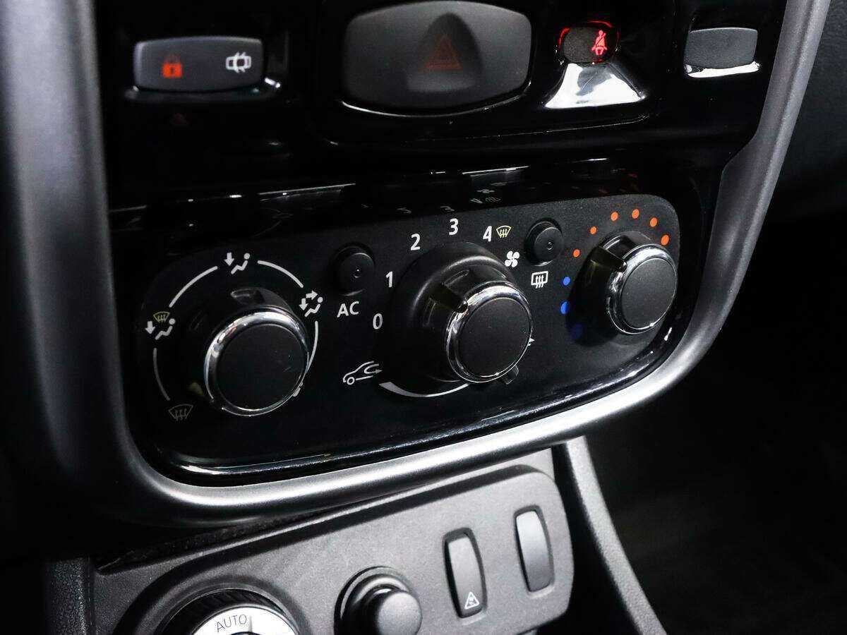 Renault Duster 2013 года с пробегом. Фото: #14