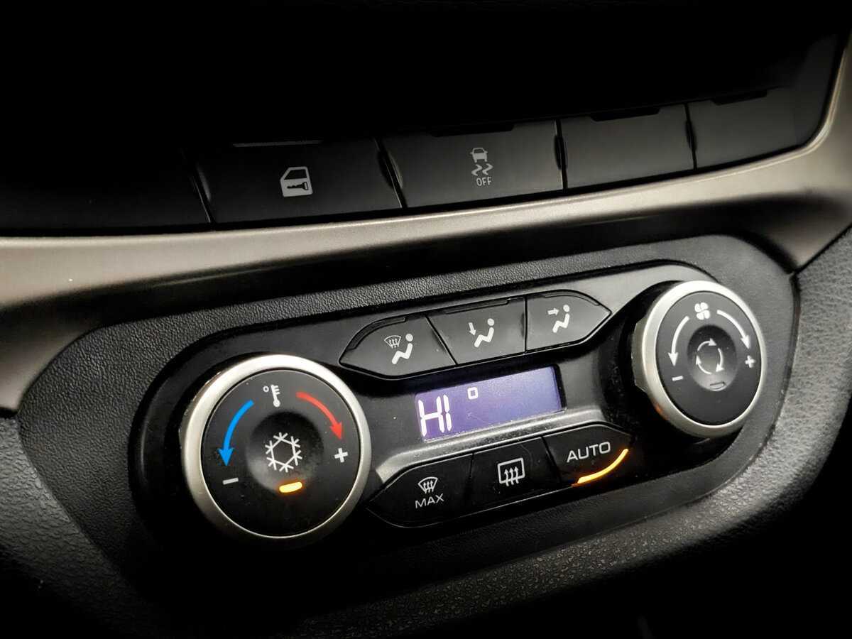 Lada (ВАЗ) Vesta 2017 года с пробегом. Фото: #22