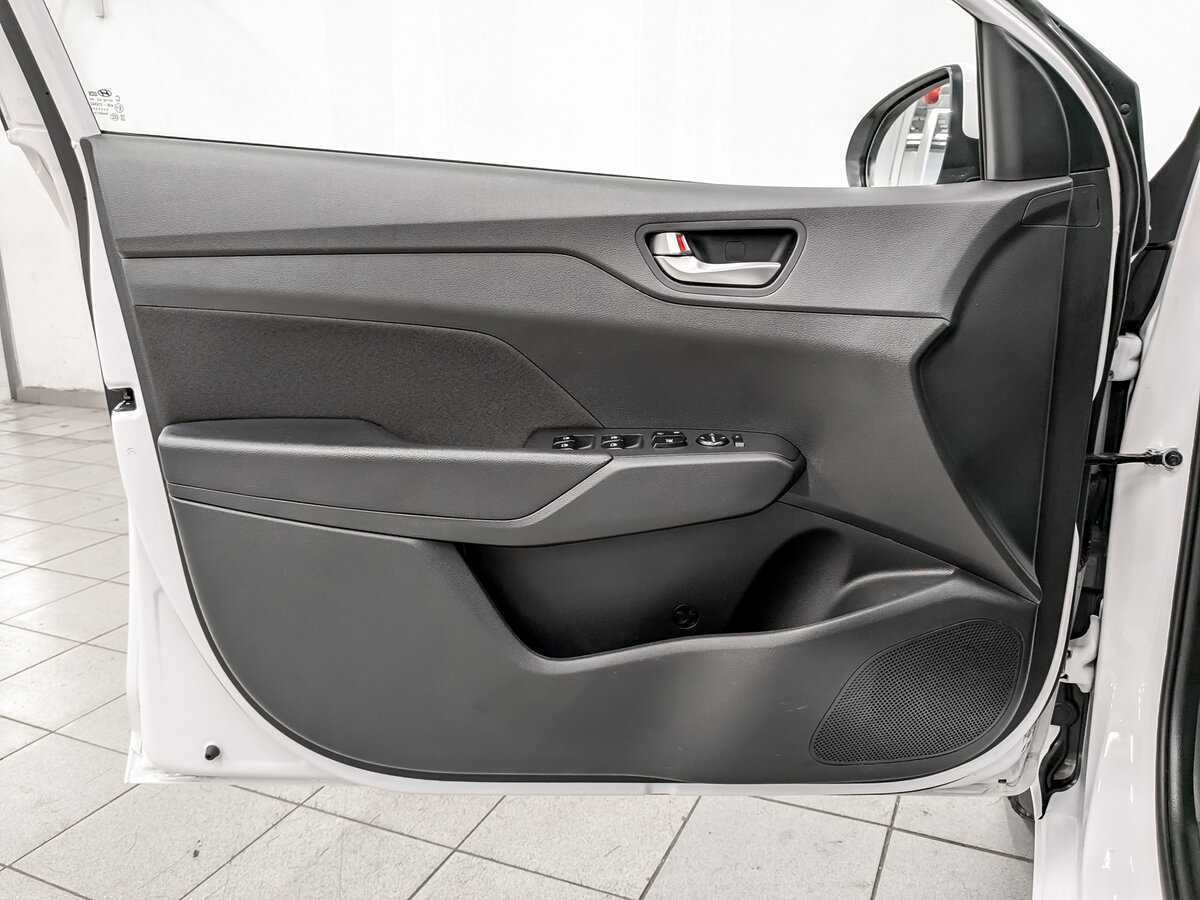 Hyundai Solaris 2021 года с пробегом. Фото: #16