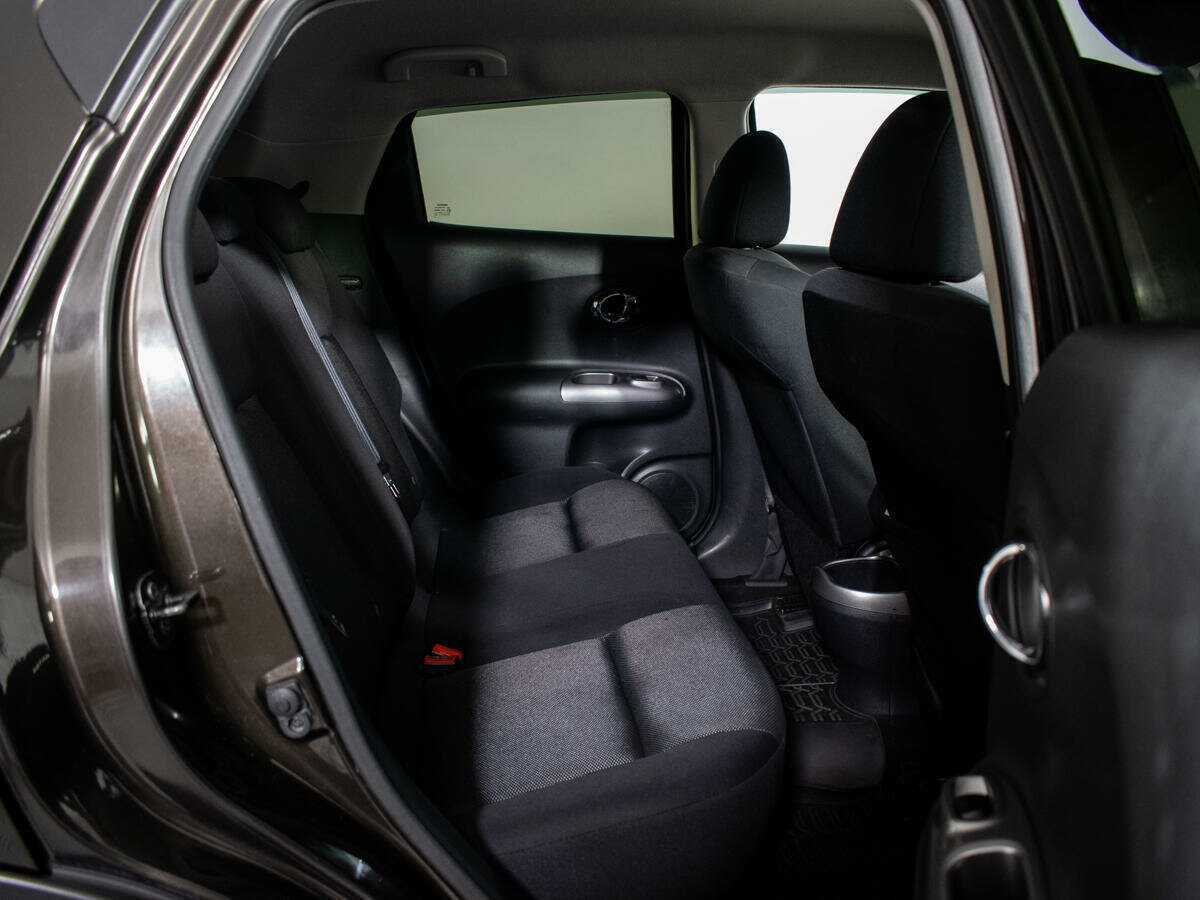 Nissan Juke 2012 года с пробегом. Фото: #7