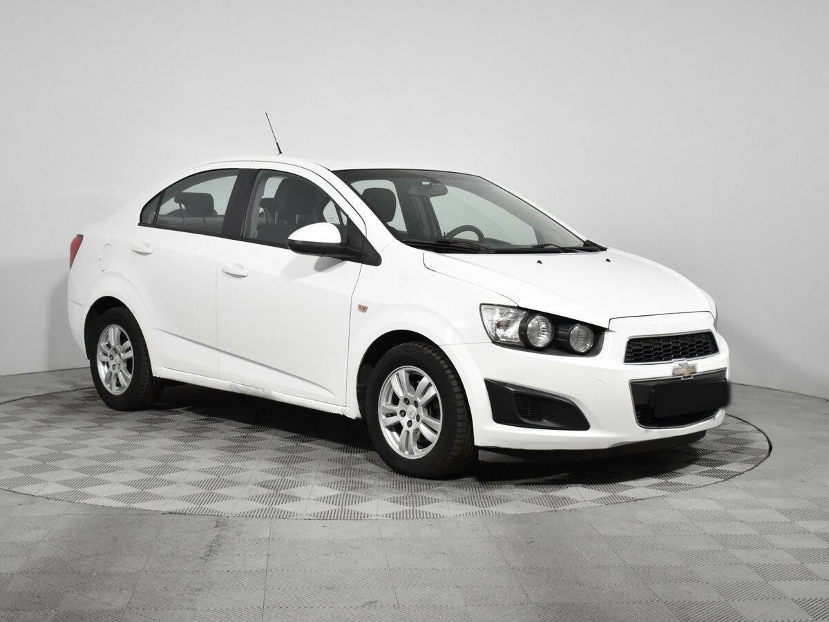 Chevrolet Aveo 2013 года с пробегом. Фото: #2